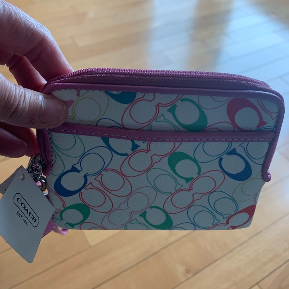 Wristlet